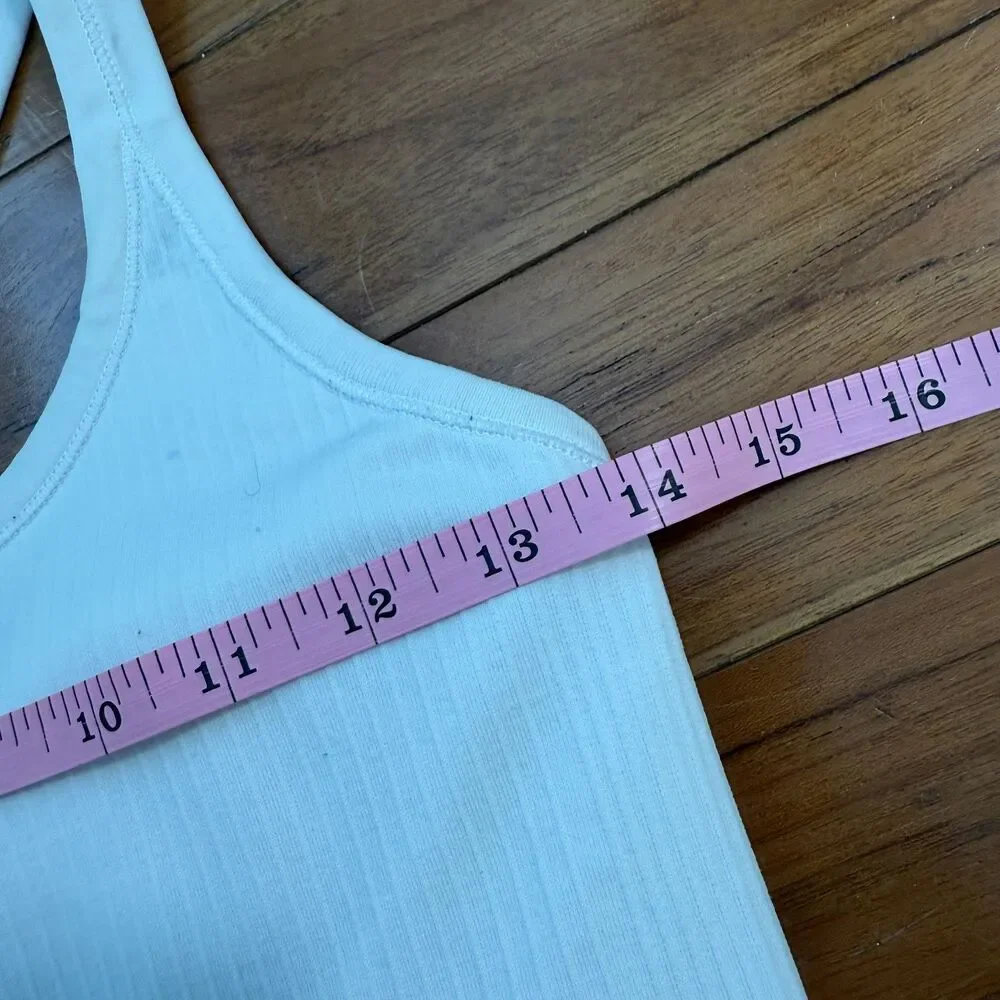 Lululemon Ebb To Street Tank II White Light Support Hip Length Size 6 Athleisure